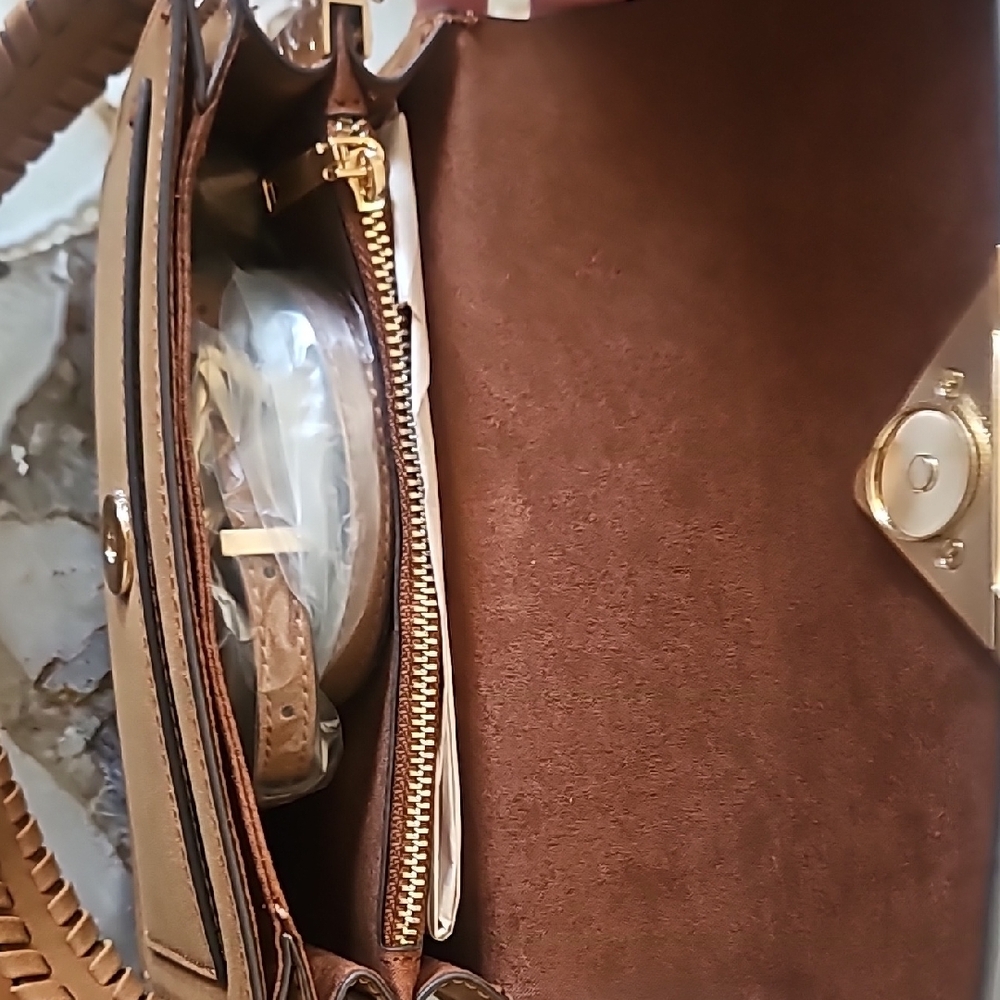 Aldo Suede Tan Shoulder Bag with Gold Accent - Picture 7 of 7